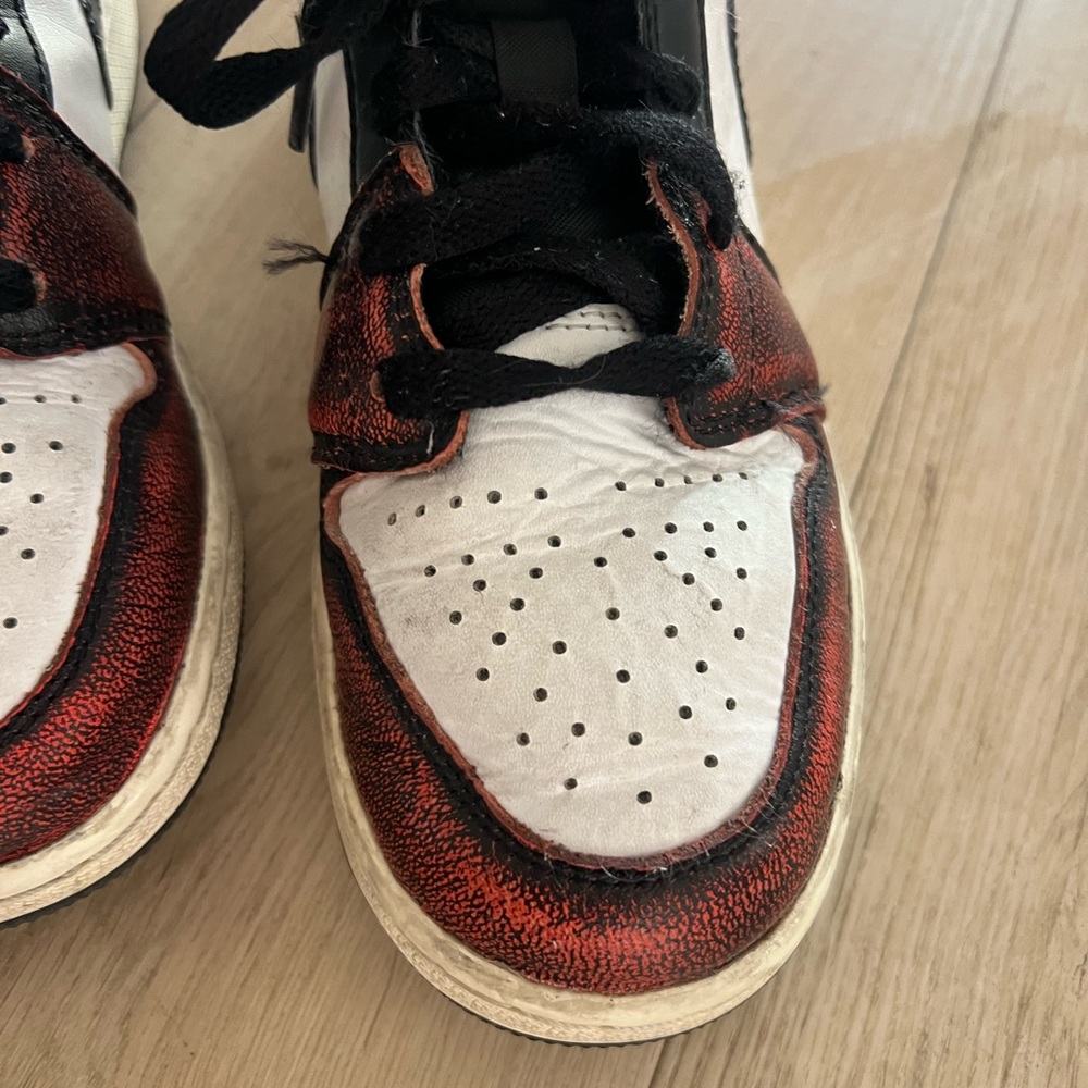 Air Jordan 1Mid SE - Picture 10 of 11